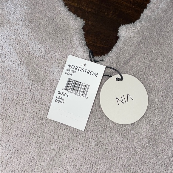 NIA The Brand Notched Sweater Tank - Picture 2 of 2